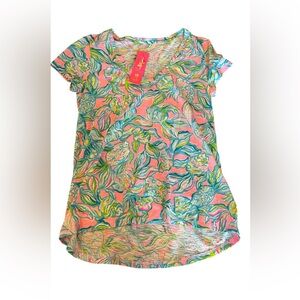 NWT Lilly Pulitzer Short Sleeve EttaPelican Pink Off The Scales V-neck, S